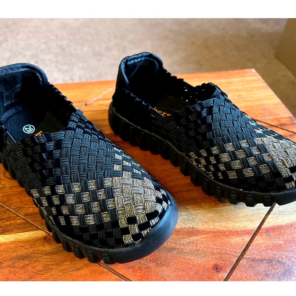 Bernie Mev Kids Black Gold Woven Elastic Slip On Shoes Size‎ 29 EU US 11.5-12 - Picture 9 of 11